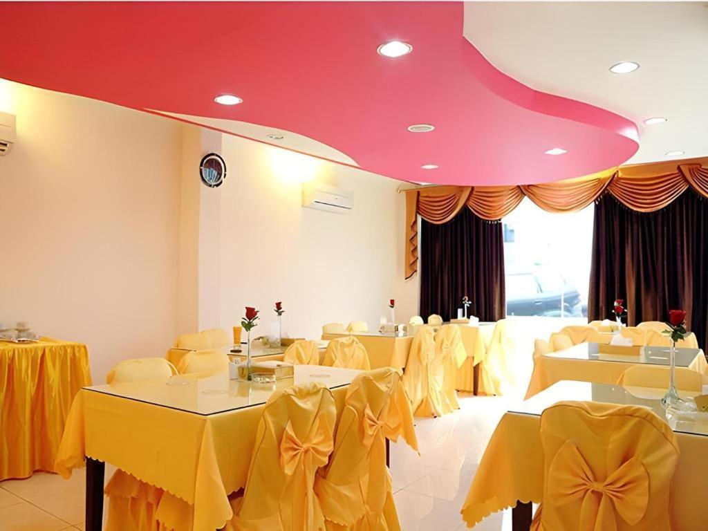 Hotel Rovi Boutique Jakarta Ngoại thất bức ảnh