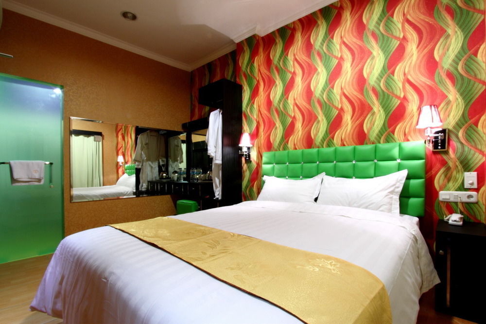 Hotel Rovi Boutique Jakarta Ngoại thất bức ảnh
